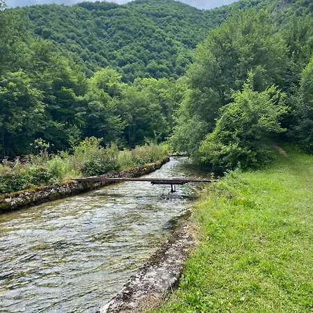 Izvor Plive 3 *