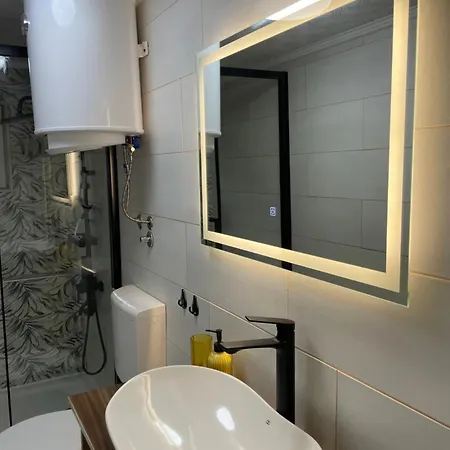 Villa Izvor Plive 3 *